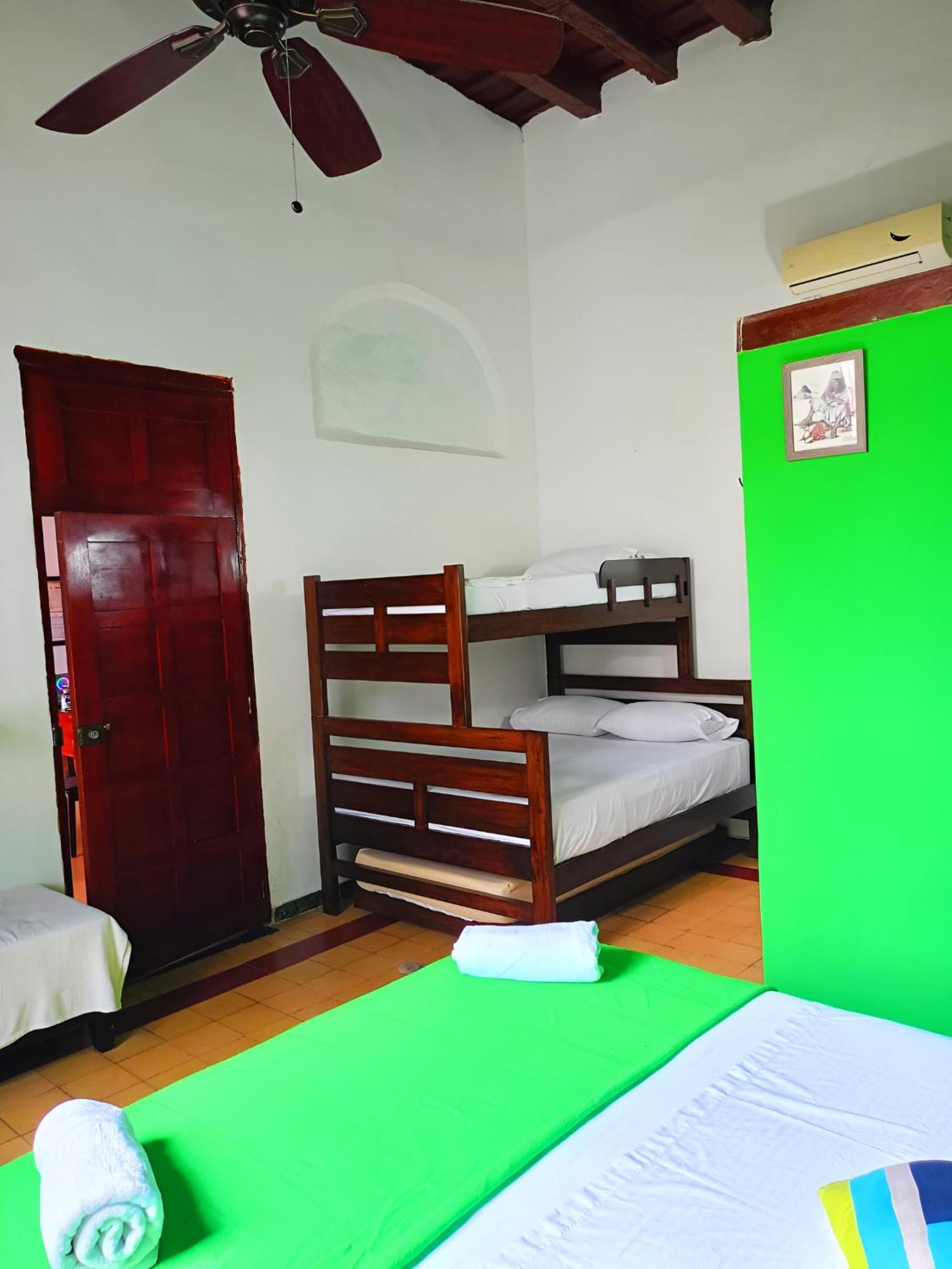 Hotel La Palma Centro Historico Santa Marta  Eksteriør bilde